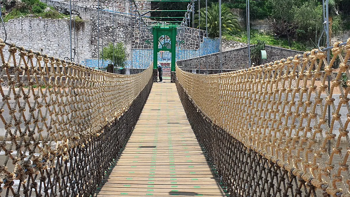 Puente colgante 4